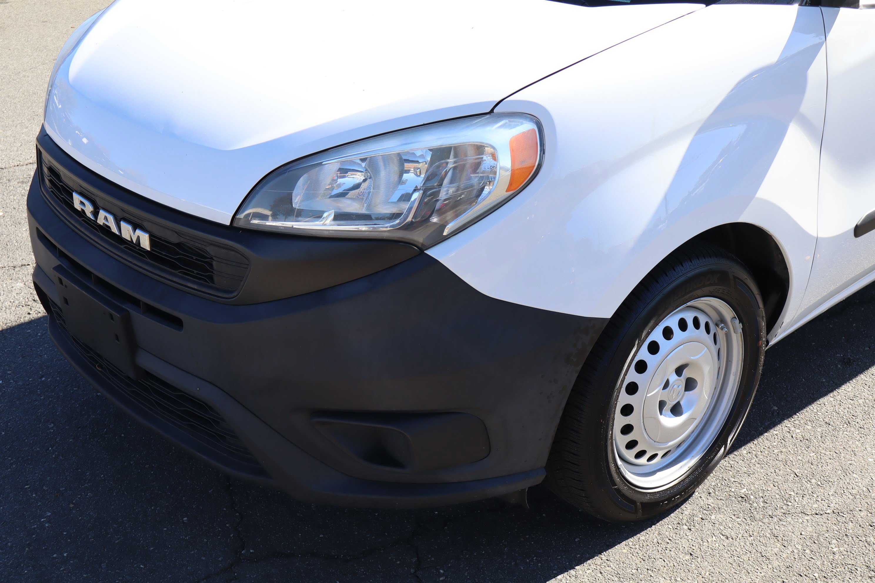 Used 2021 RAM ProMaster City Tradesman image 6