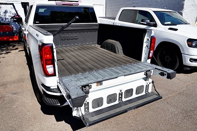 Used 2022 GMC Sierra 1500 Elevation AWD/4WD image 16