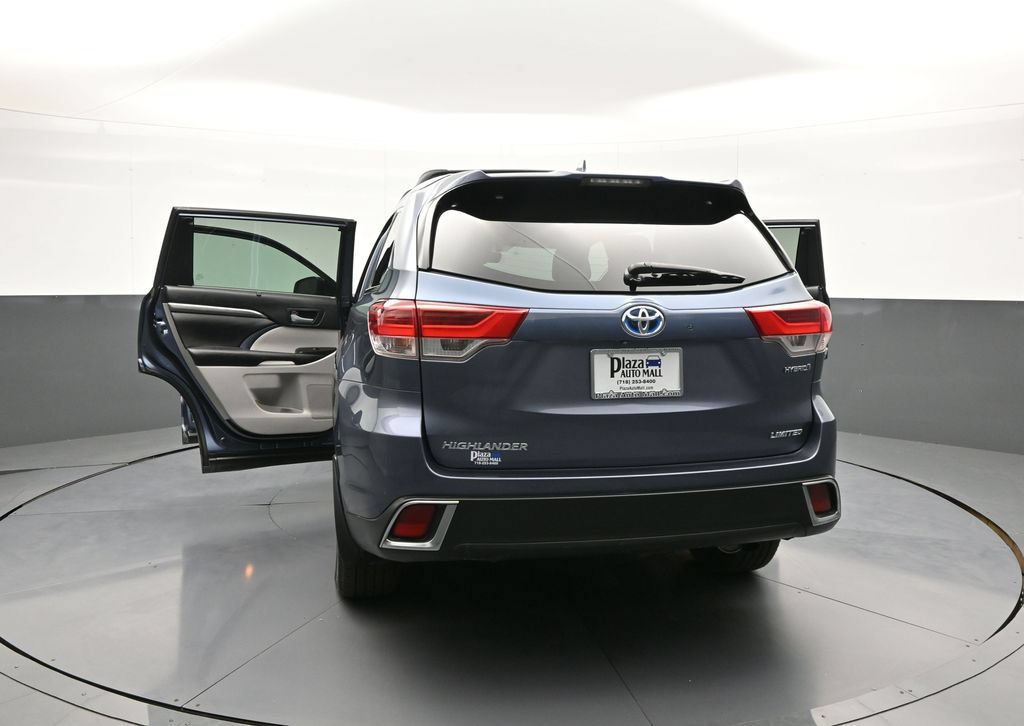 Used 2017 Toyota Highlander Limited Platinum w/ Carpet Mat Package AWD/4WD image 49