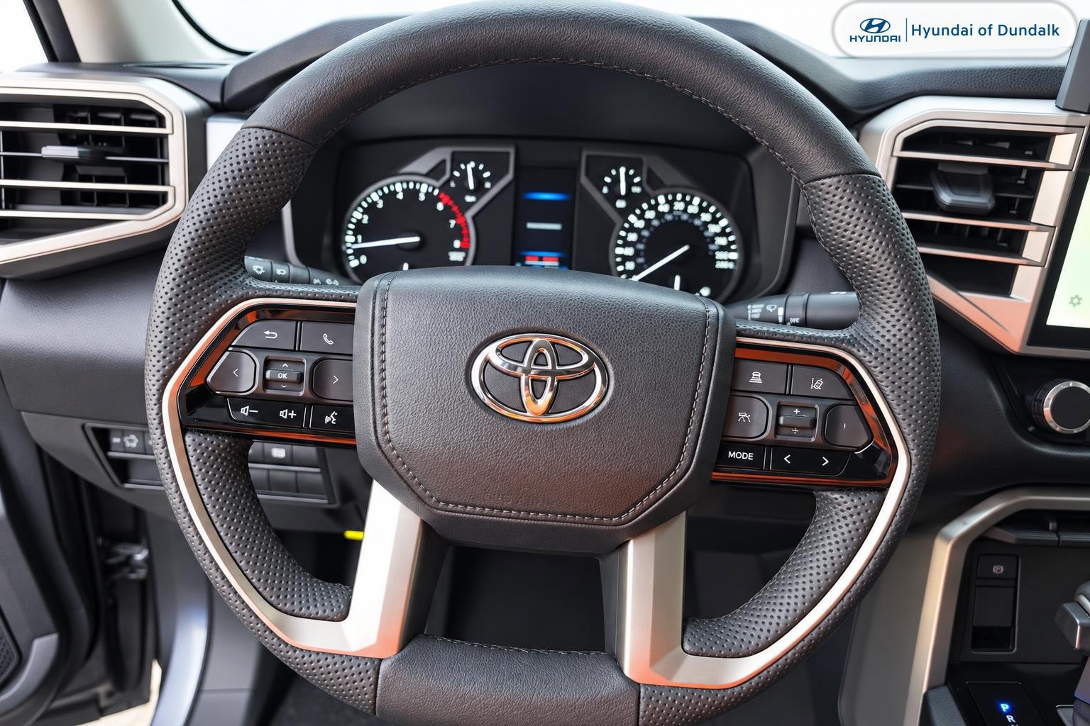 Used 2024 Toyota Tundra SR5 w/ SR5 Premium Package AWD/4WD image 10