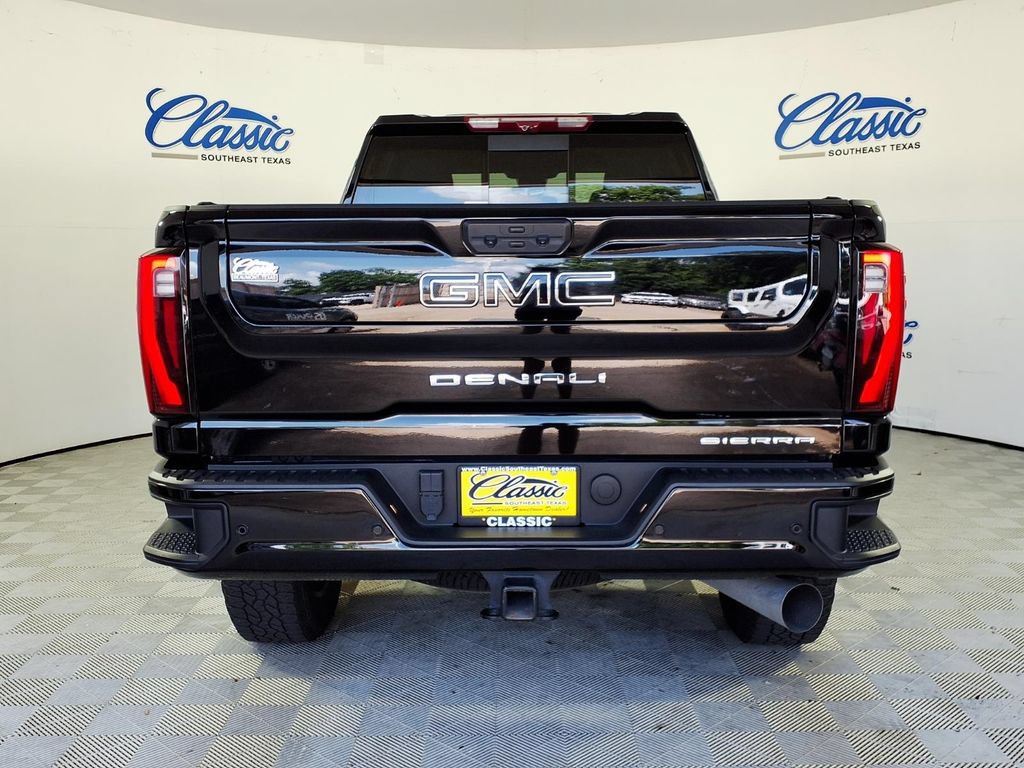 Used 2025 GMC Sierra 2500 Denali w/ Denali Reserve Package AWD/4WD image 4