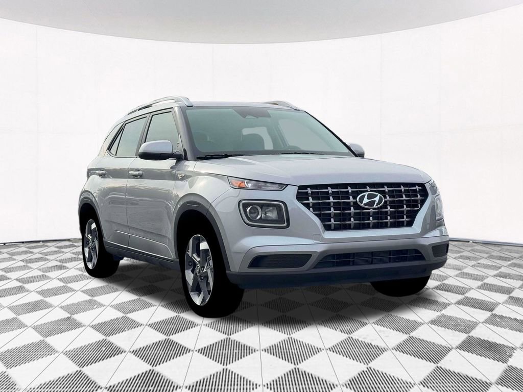 New 2026 Hyundai Venue SEL image 16