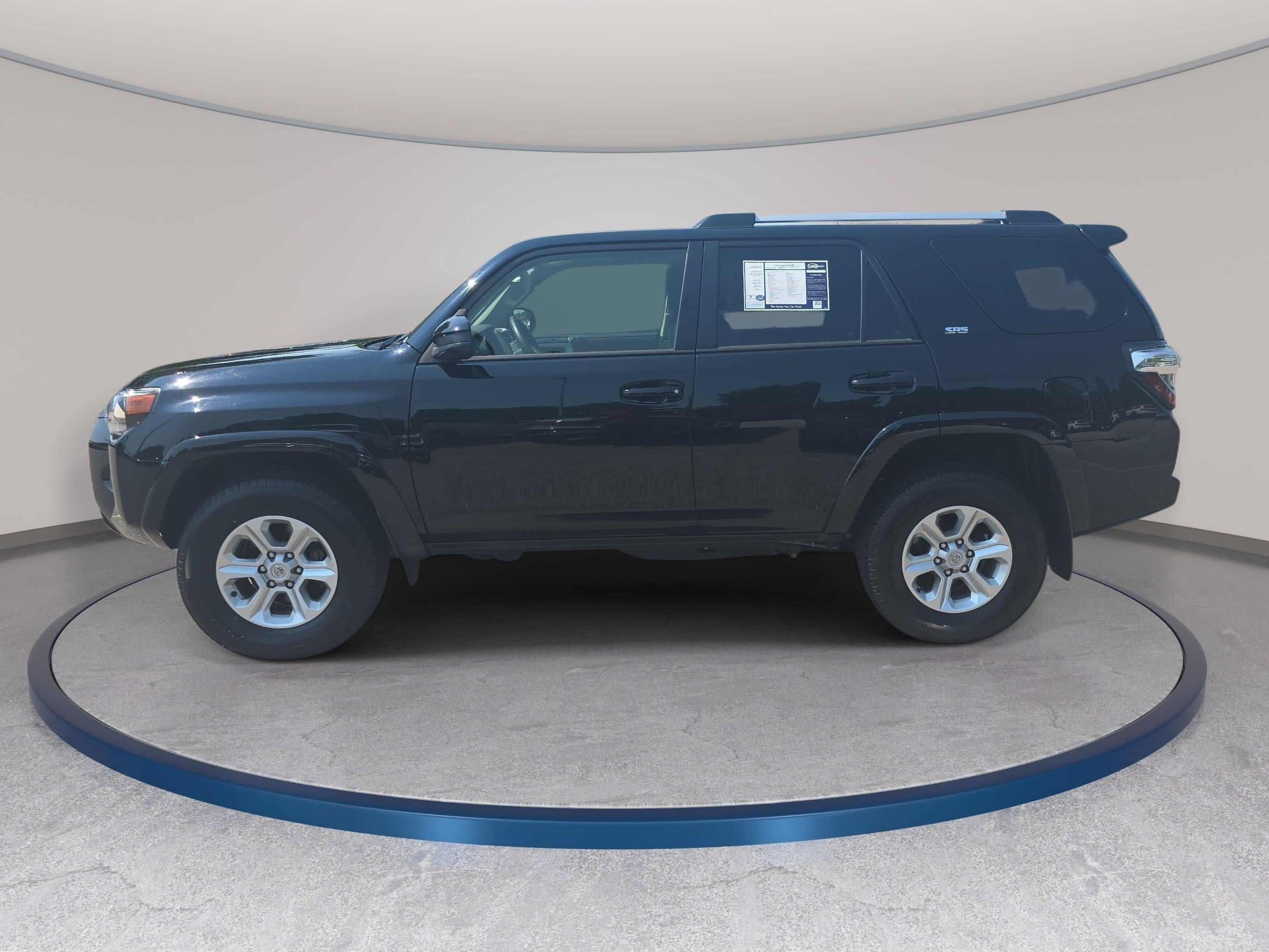 Used 2024 Toyota 4Runner SR5 AWD/4WD image 7