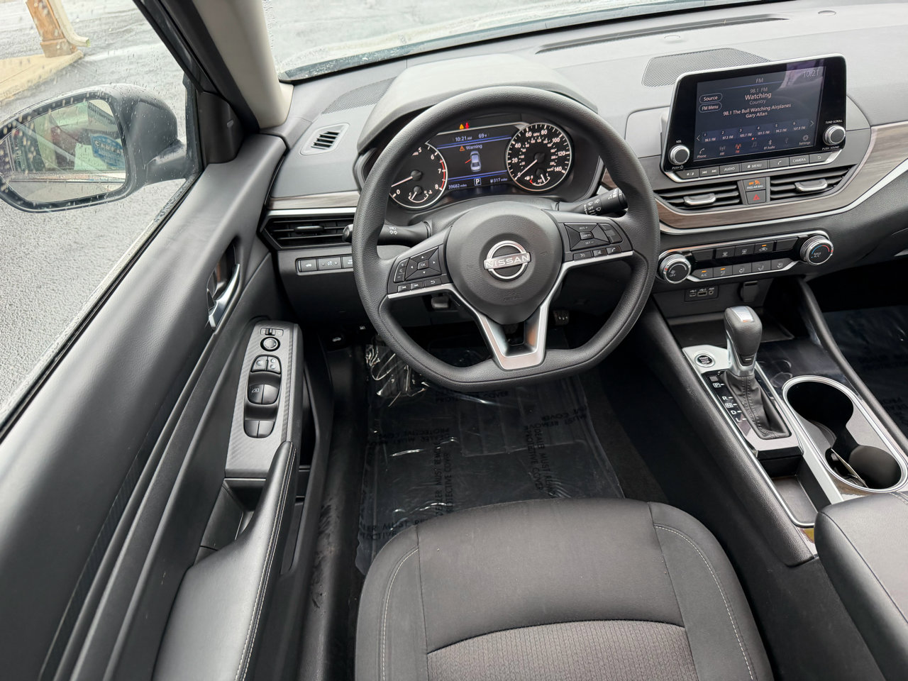 Used 2024 Nissan Altima 2.5 SV image 14