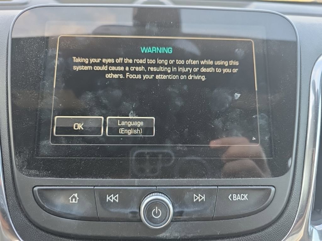 Used 2018 Chevrolet Equinox Premier image 23