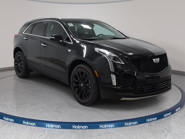 New 2026 Cadillac XT5 Premium Luxury w/ LPO, ONYX Package FWD image 3