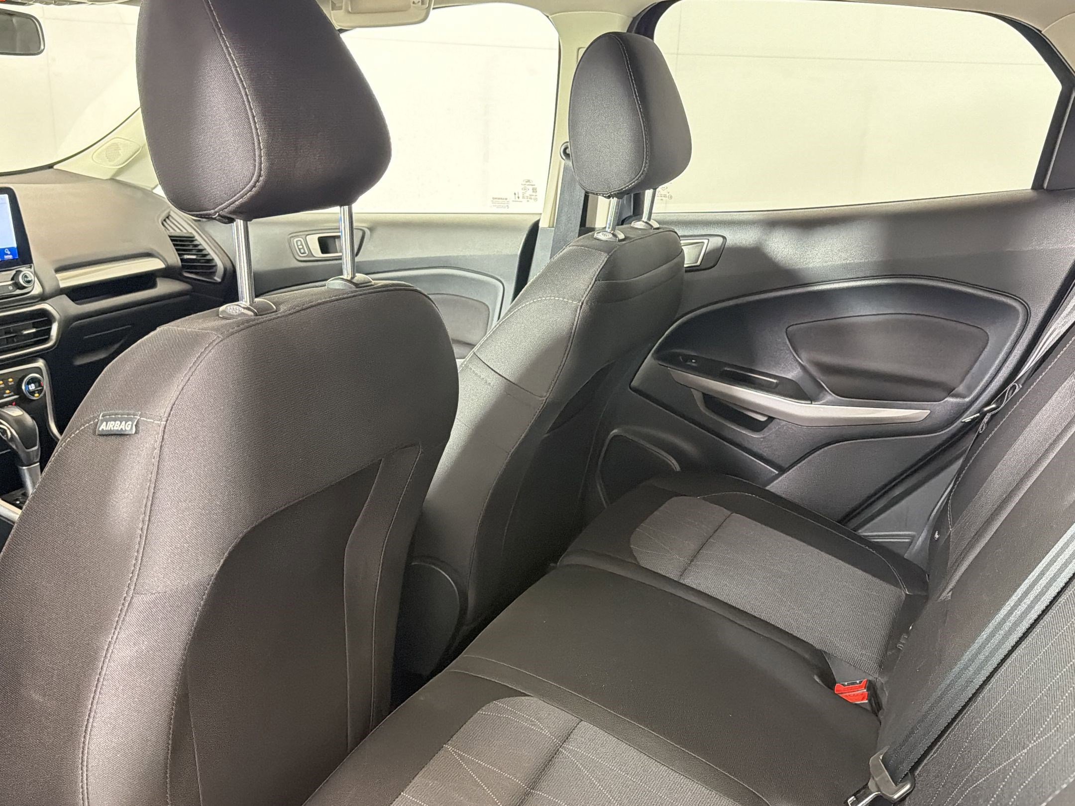 Used 2021 Ford EcoSport SE w/ SE Convenience Package FWD image 23