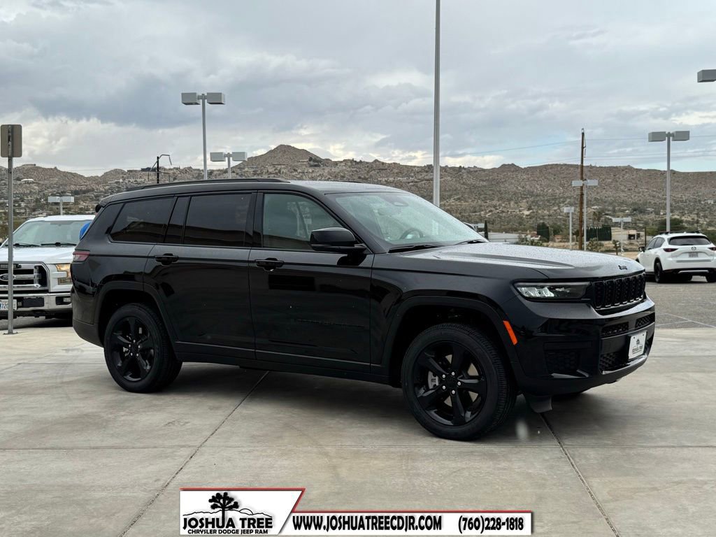 New 2025 Jeep Grand Cherokee L Altitude