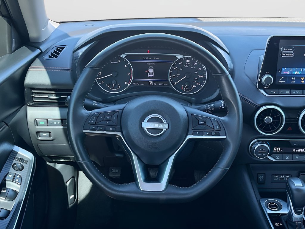 Used 2024 Nissan Sentra SR FWD image 11