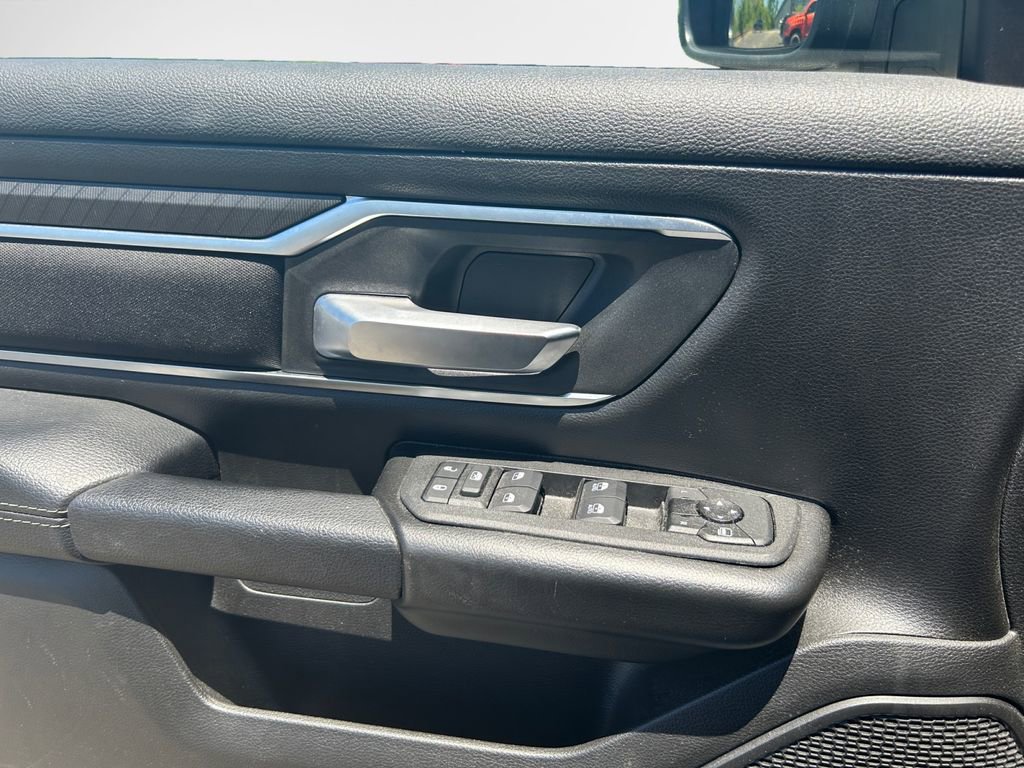 Used 2025 RAM 1500 Big Horn AWD/4WD image 17