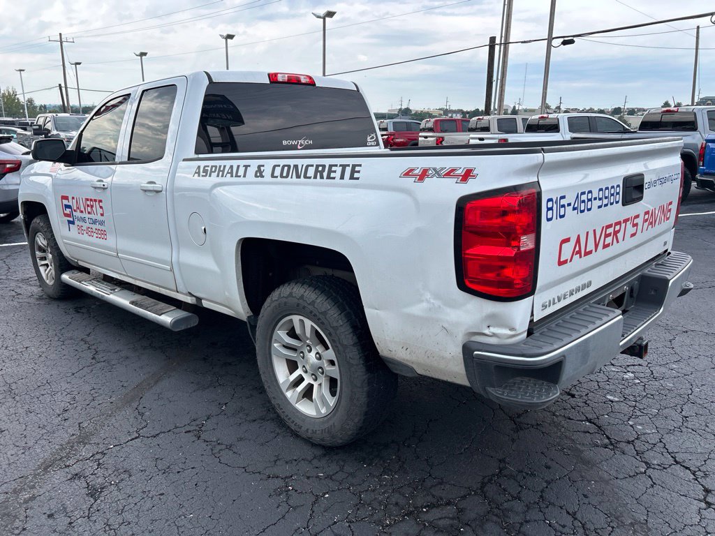 Used 2017 Chevrolet Silverado 1500 LT w/ All Star Edition AWD/4WD image 7