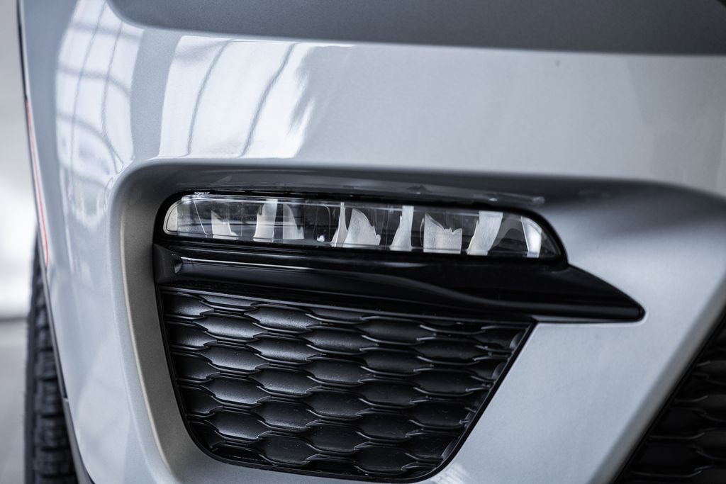 New 2025 Jeep Grand Cherokee Limited image 13