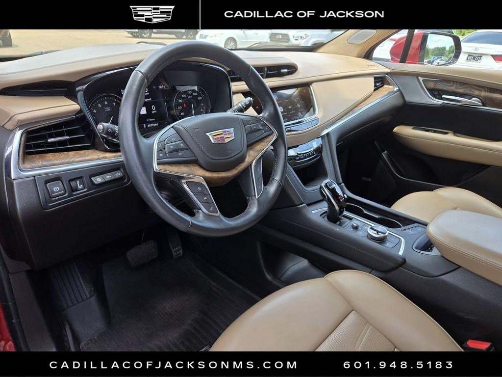 Certified 2023 Cadillac XT5 Premium Luxury w/ Platinum Package AWD/4WD image 15