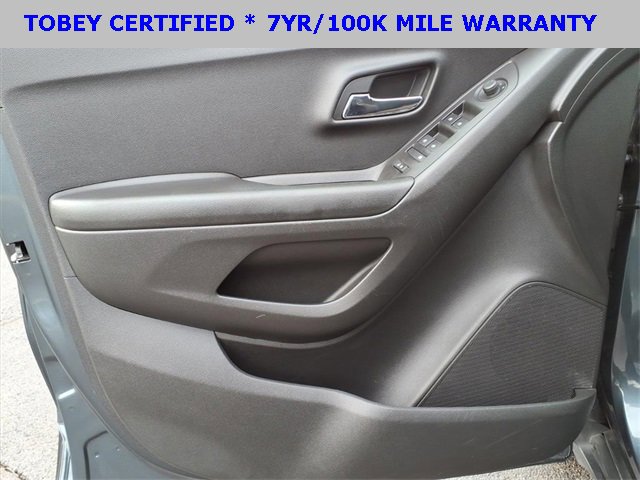 Used 2021 Chevrolet Trax LS w/ Tint and Cruise Package image 10