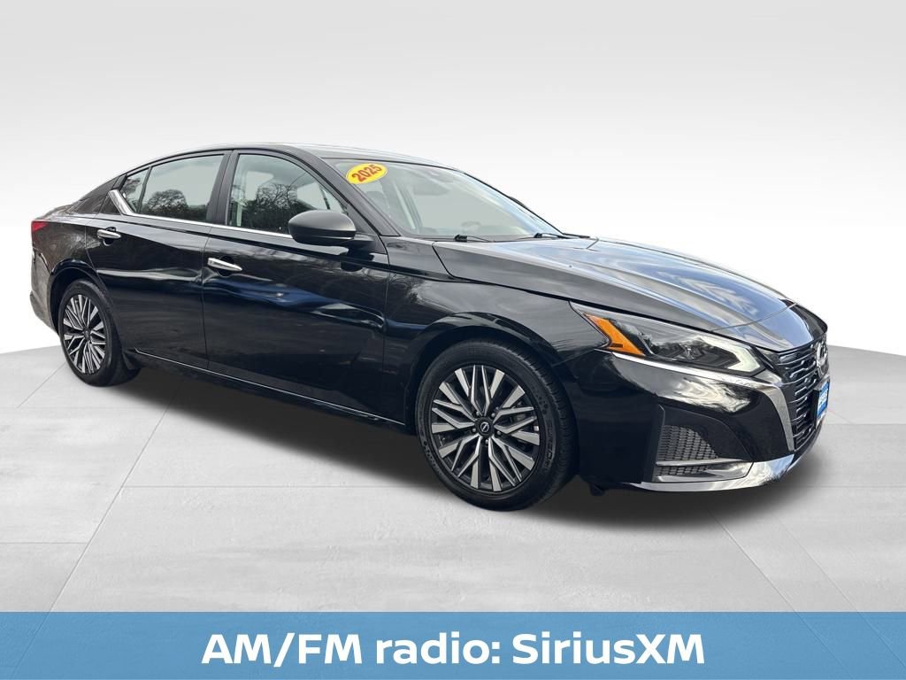 Used 2025 Nissan Altima 2.5 SV image 20