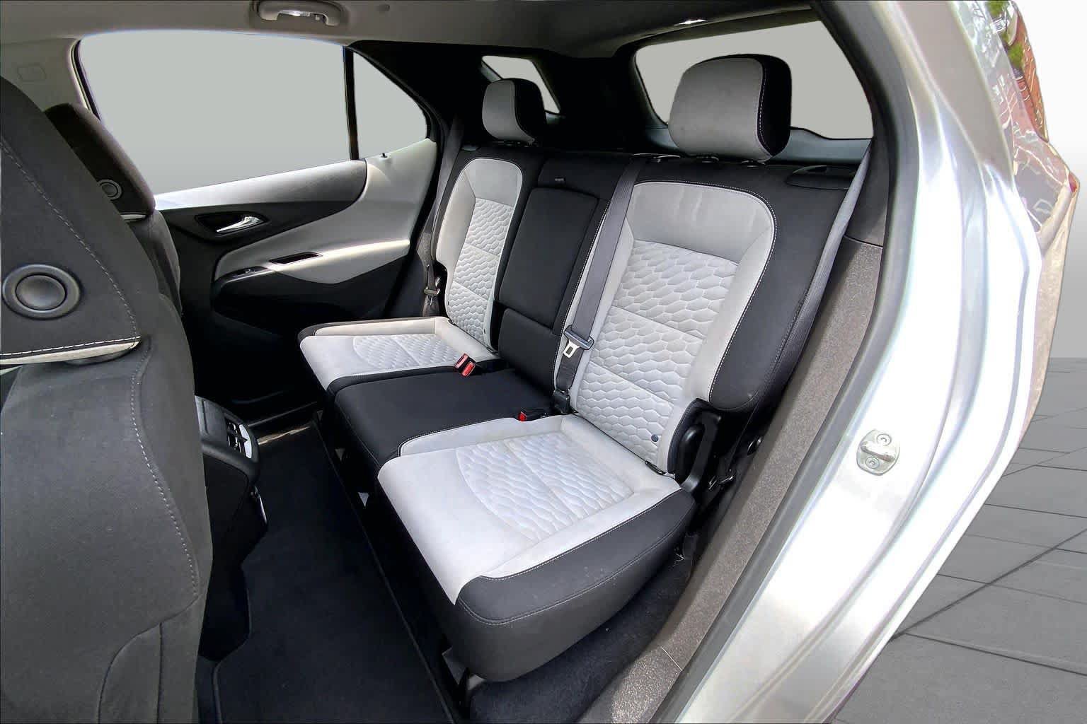 Used 2021 Chevrolet Equinox LS w/ LS Convenience Package FWD image 20
