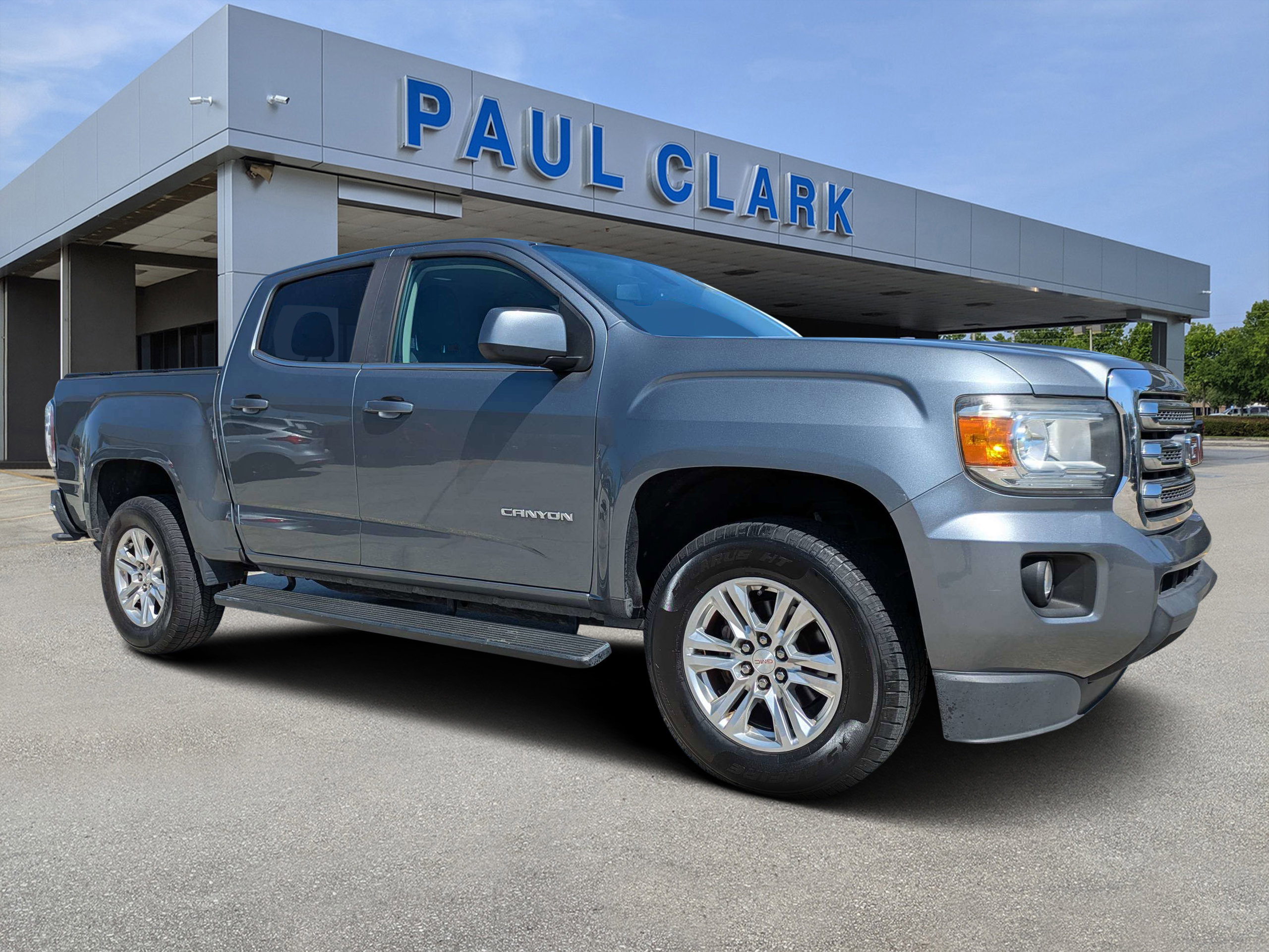 Used 2019 GMC Canyon SLE image 1