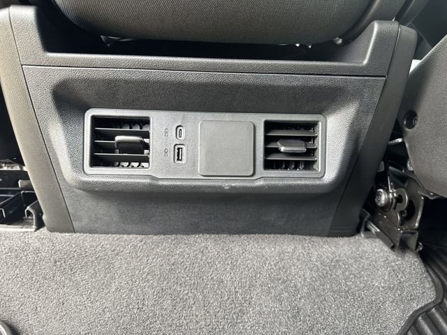 Certified 2025 Chevrolet Silverado 1500 Custom AWD/4WD image 22