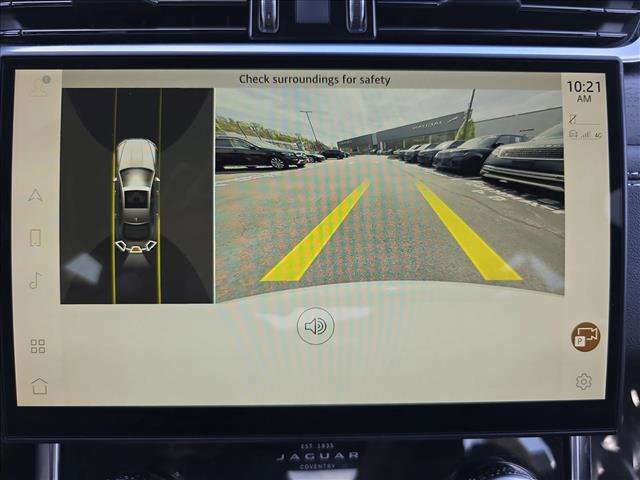 Used 2023 Jaguar XF R-Dynamic SE AWD/4WD image 23