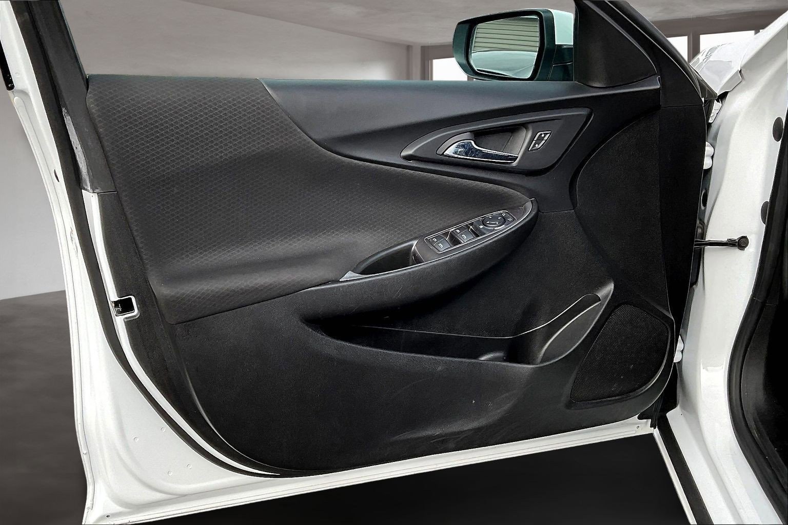 Used 2023 Chevrolet Malibu LT image 20