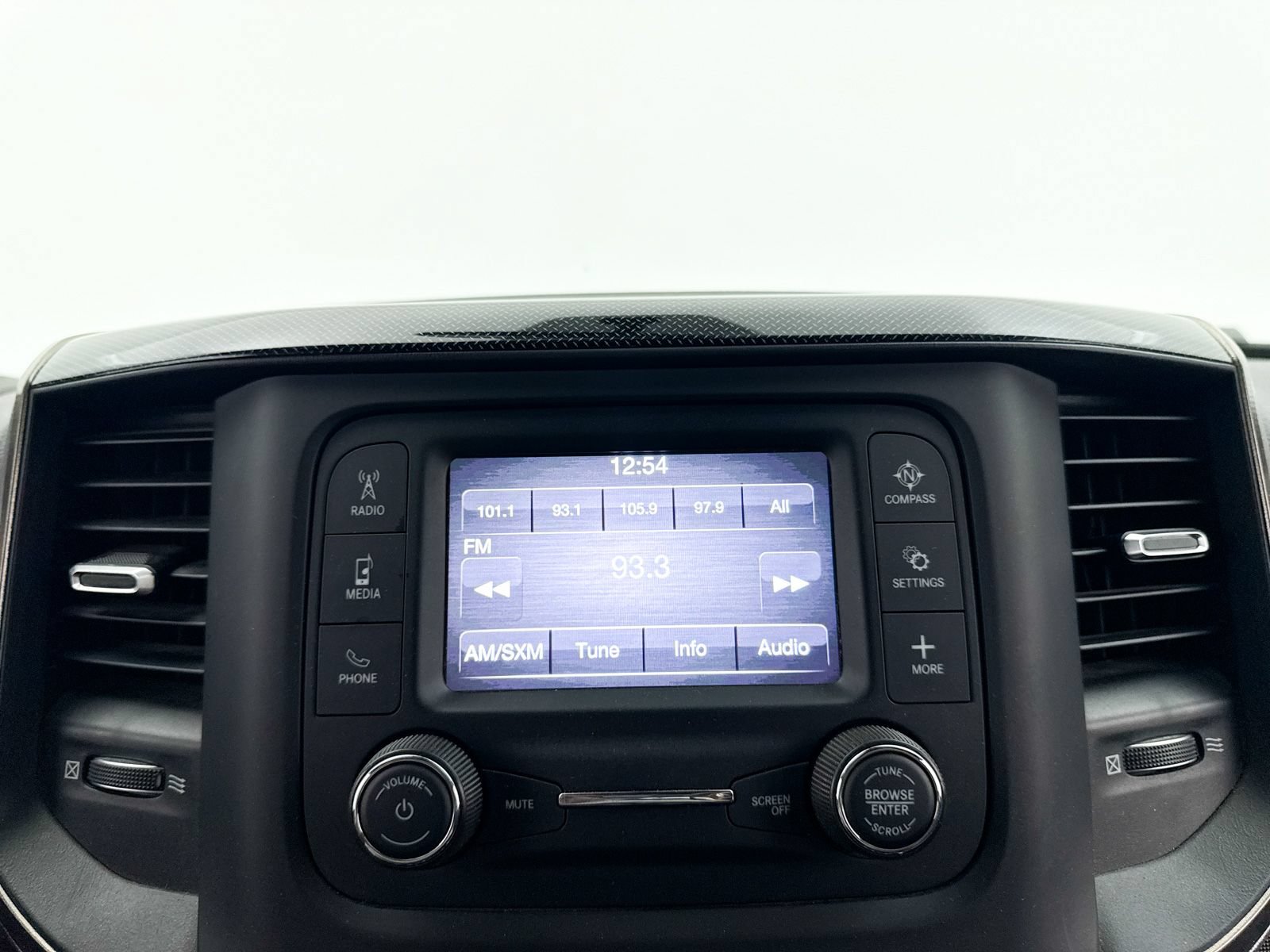 Used 2020 RAM 1500 Rebel AWD/4WD image 5