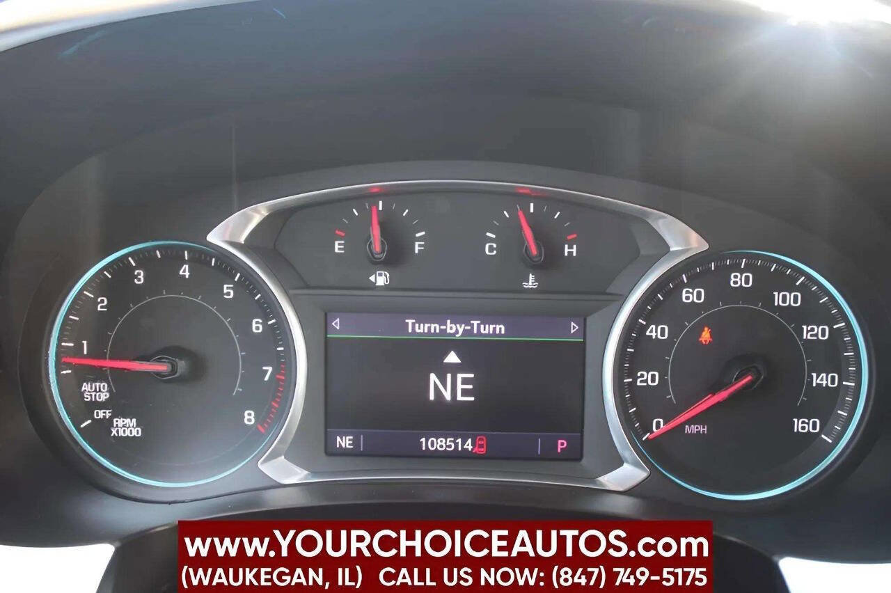 Used 2020 Chevrolet Traverse LT w/ Driver Confidence II Package image 27