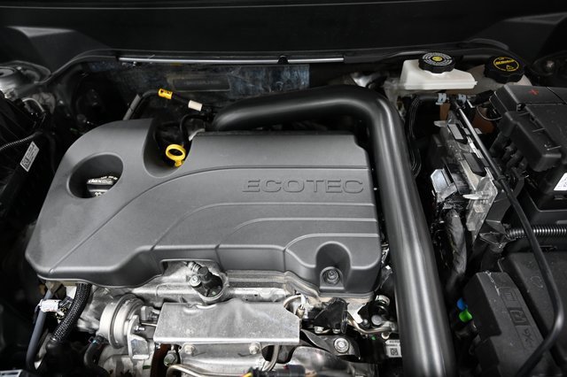 Used 2024 Chevrolet Equinox LT image 30