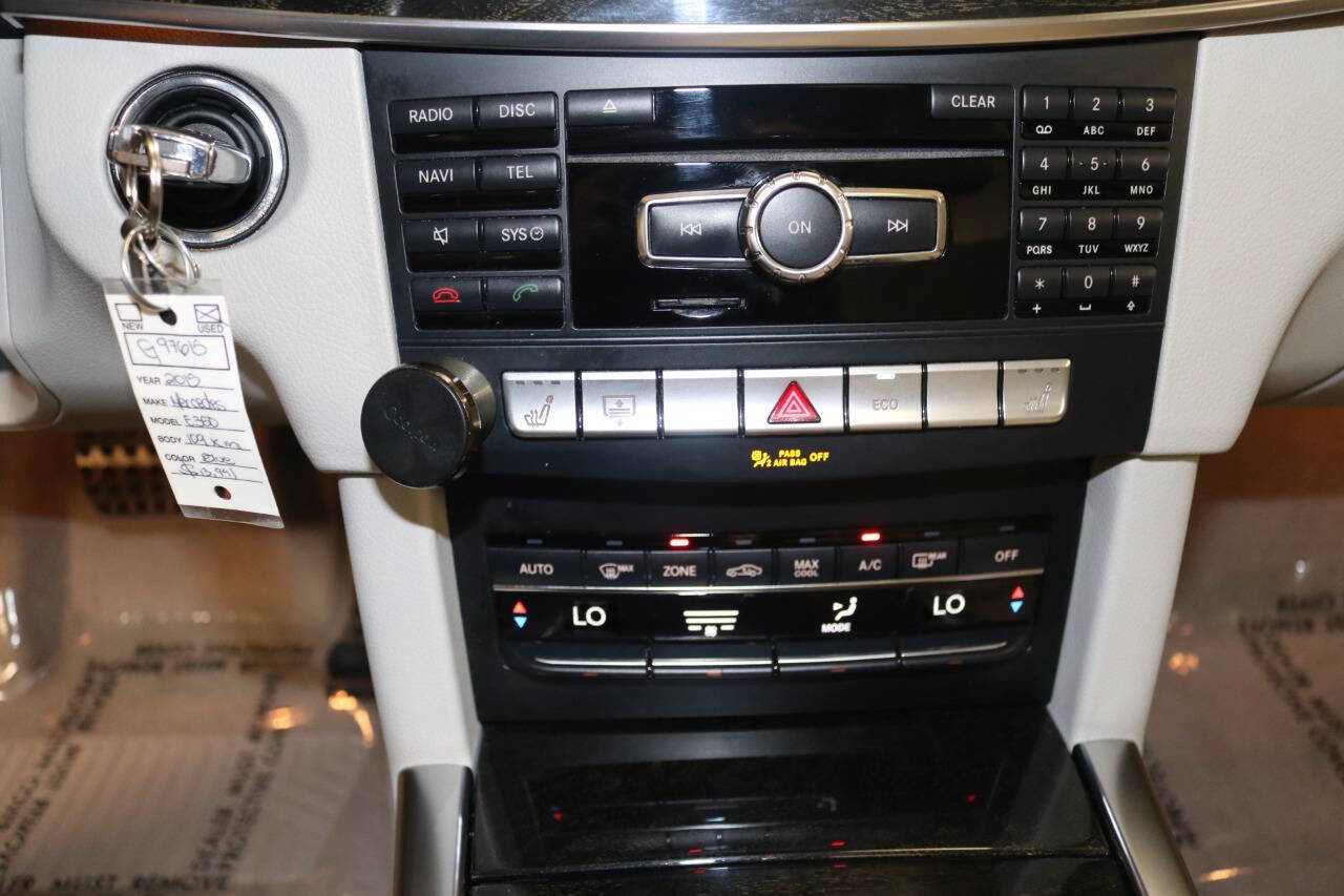 Used 2015 Mercedes-Benz E 350 Sedan image 35