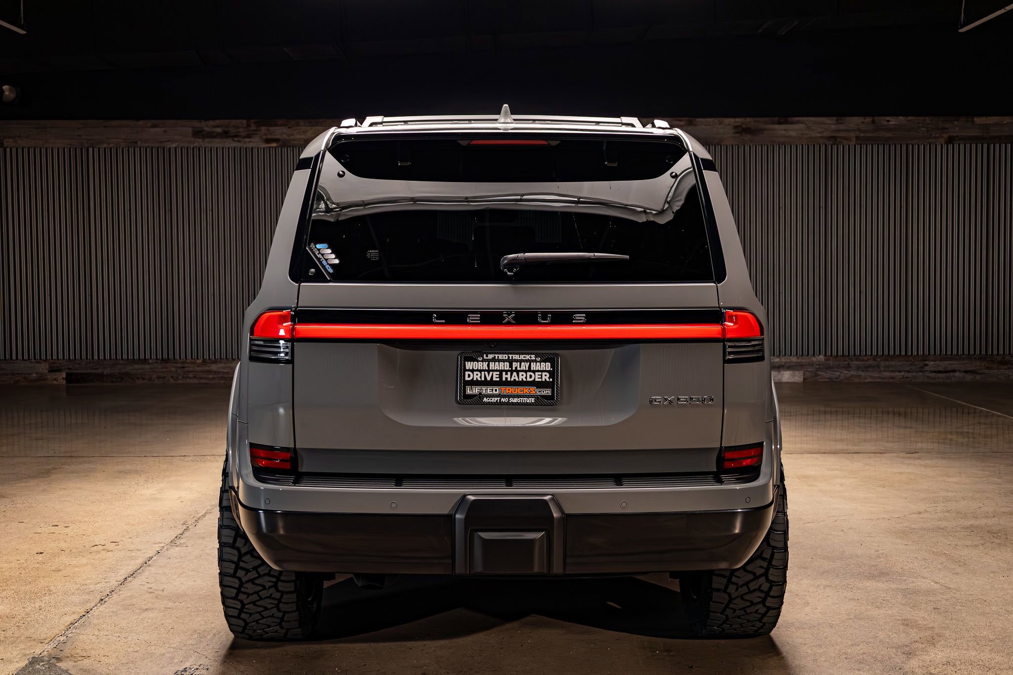 Used 2025 Lexus GX 550 image 8