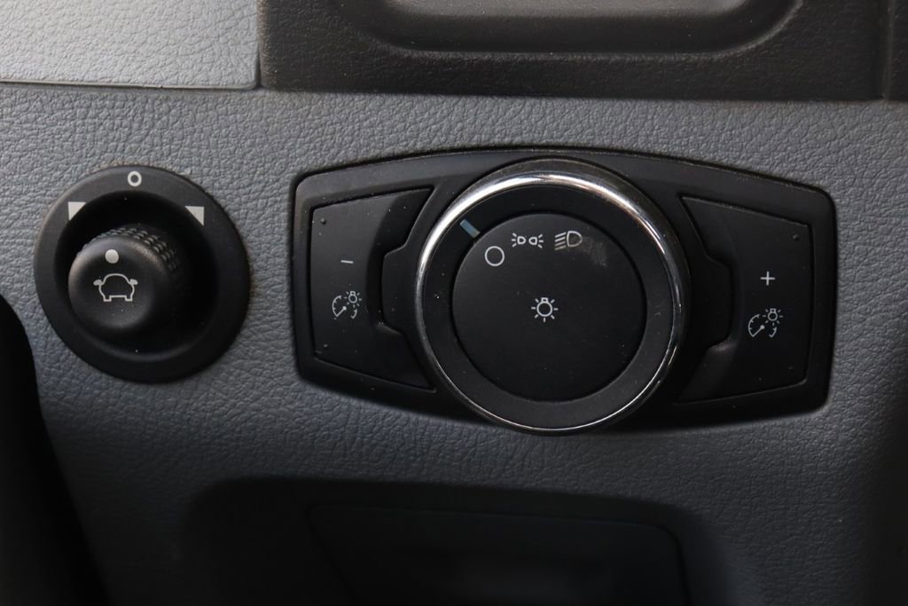 Used 2018 Ford Transit 250 138 image 16