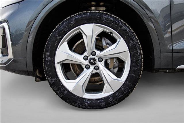 Used 2022 Audi Q5 2.0T Premium Plus image 9