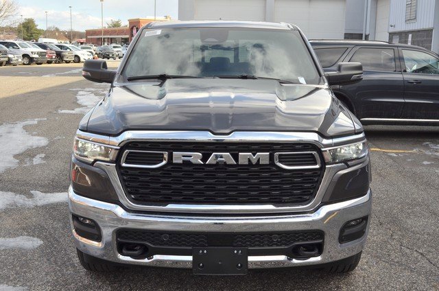 New 2026 RAM 1500 4x4 Crew Cab image 3