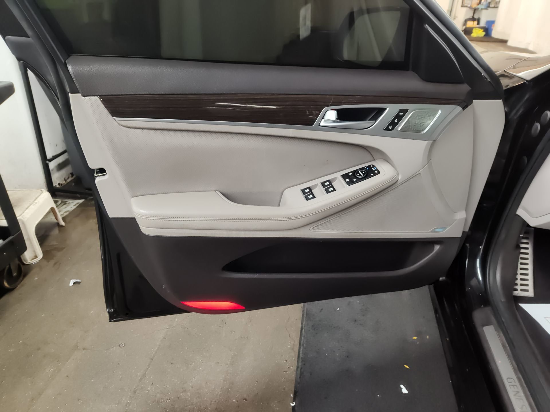 Used 2019 Genesis G80 3.8 w/ Sport Package 02 image 13