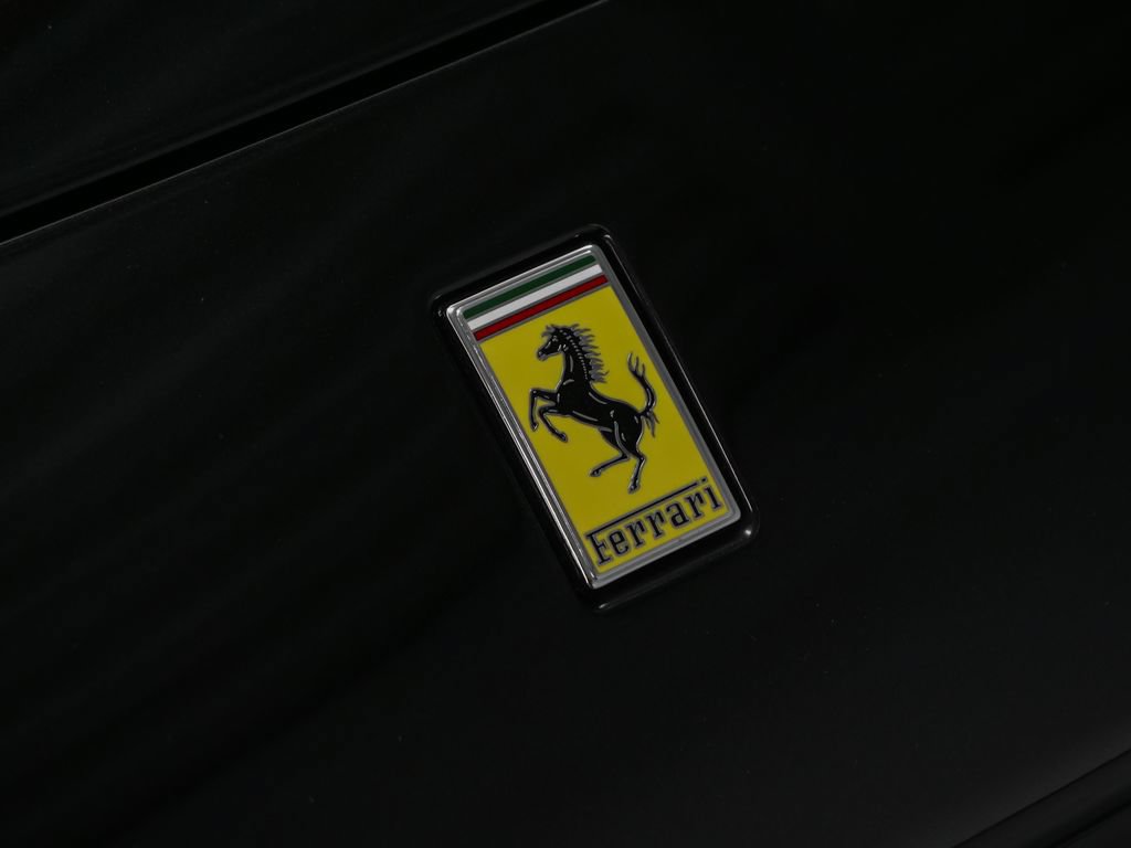 Certified 2021 Ferrari F8 Tributo RWD image 11