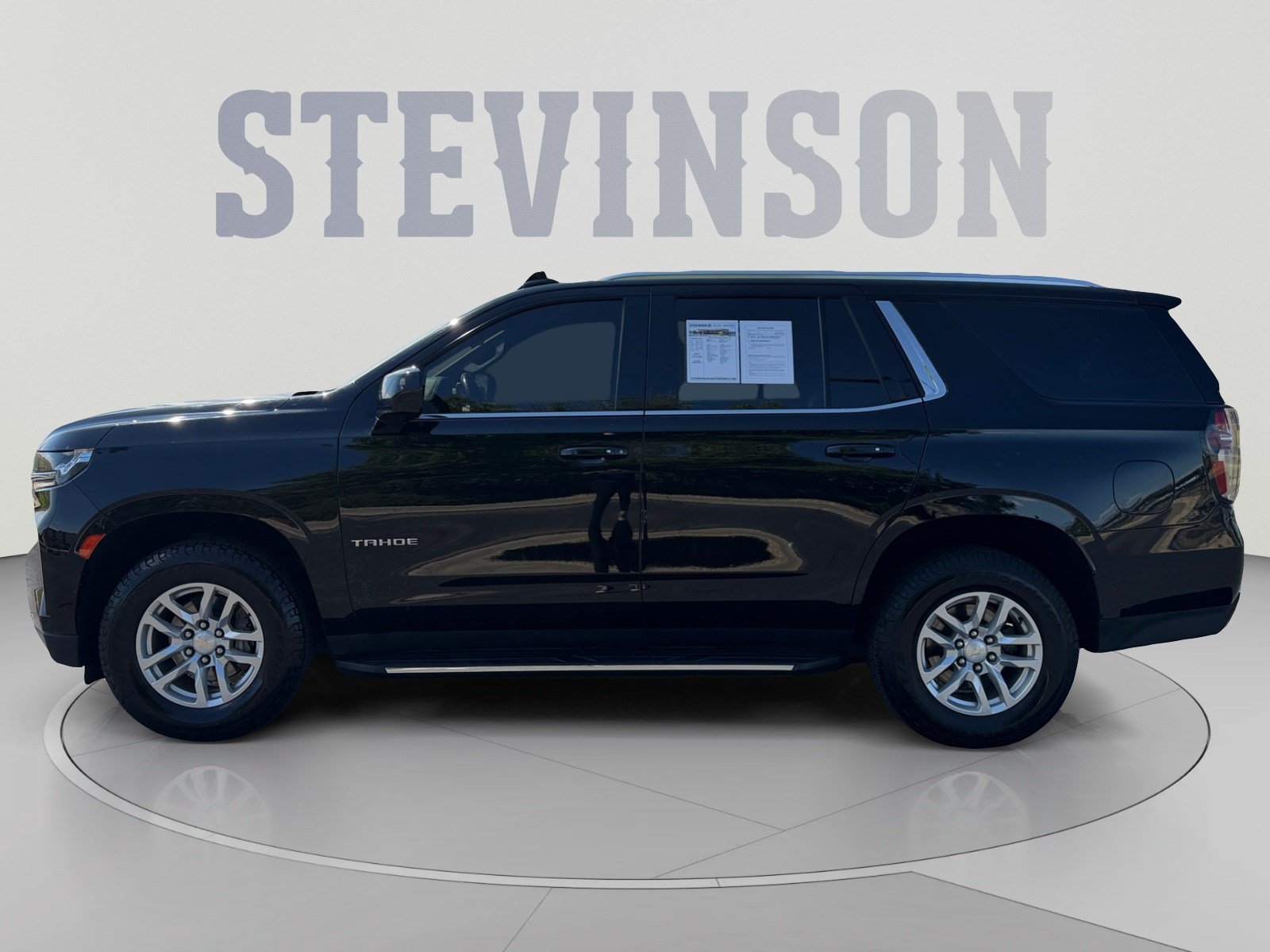 Used 2021 Chevrolet Tahoe LS w/ Driver Alert Package AWD/4WD image 2
