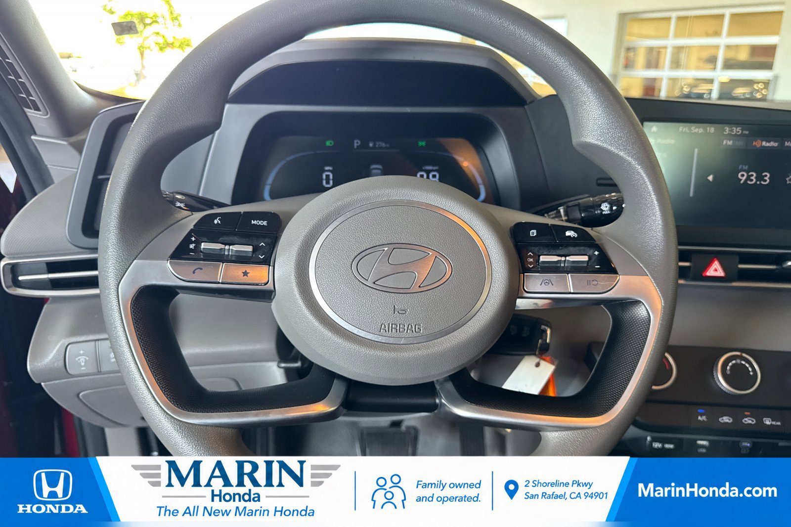 Used 2024 Hyundai Elantra SE FWD image 25