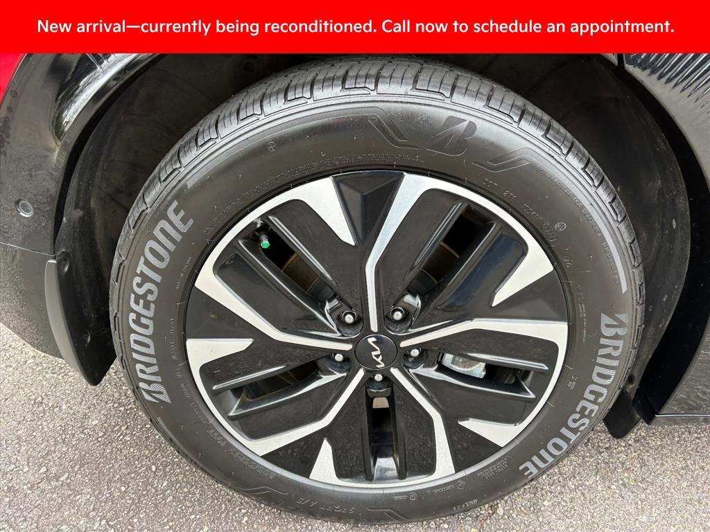 Certified 2023 Kia EV6 Wind w/ Wind Technology Package image 30