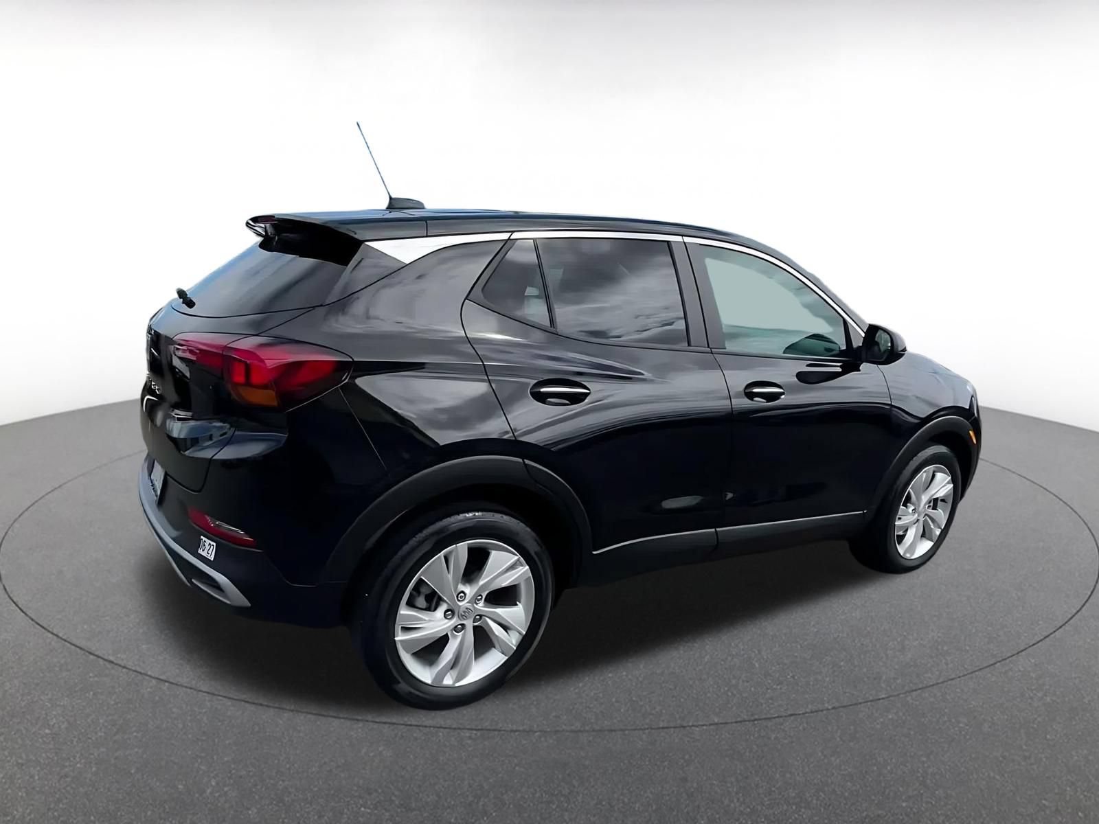 Used 2025 Buick Encore GX Preferred FWD image 13