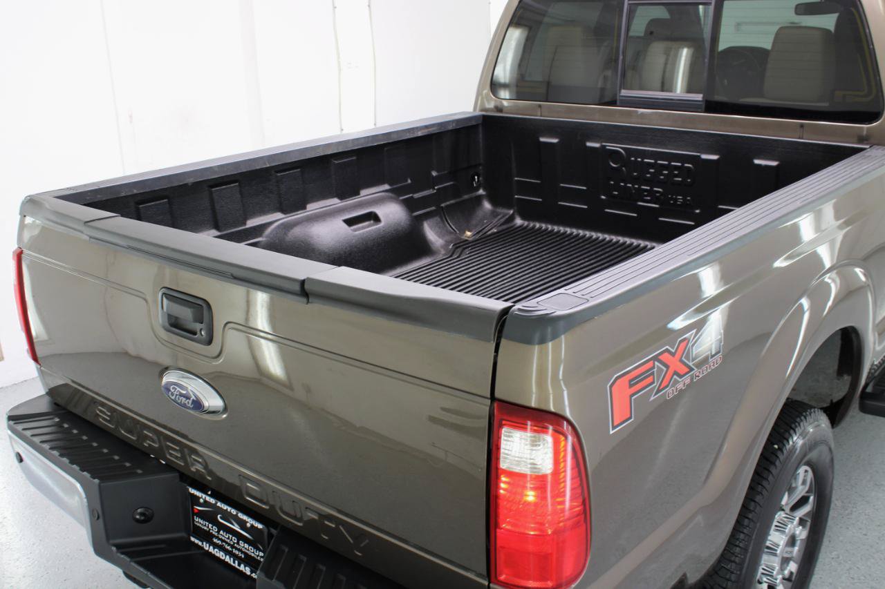 Used 2015 Ford F250 Lariat w/ Chrome Package AWD/4WD image 19