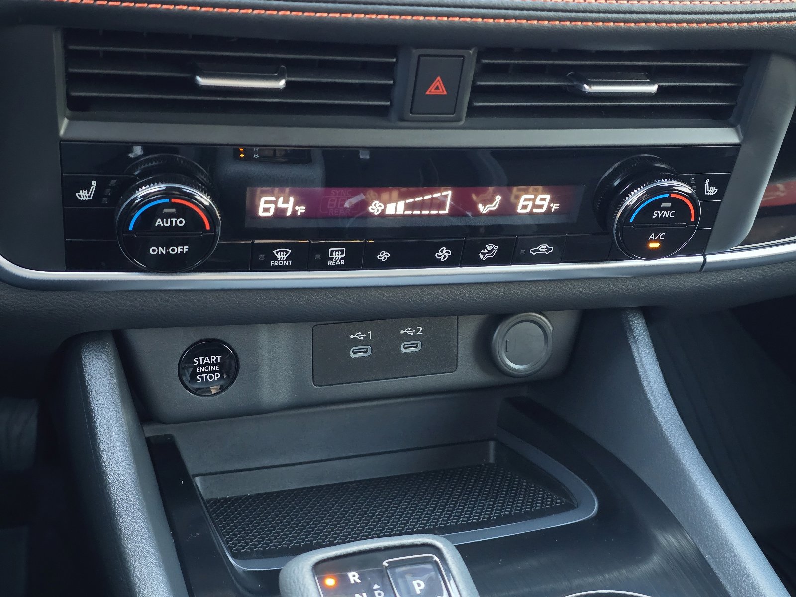 Certified 2025 Nissan Rogue SV image 20