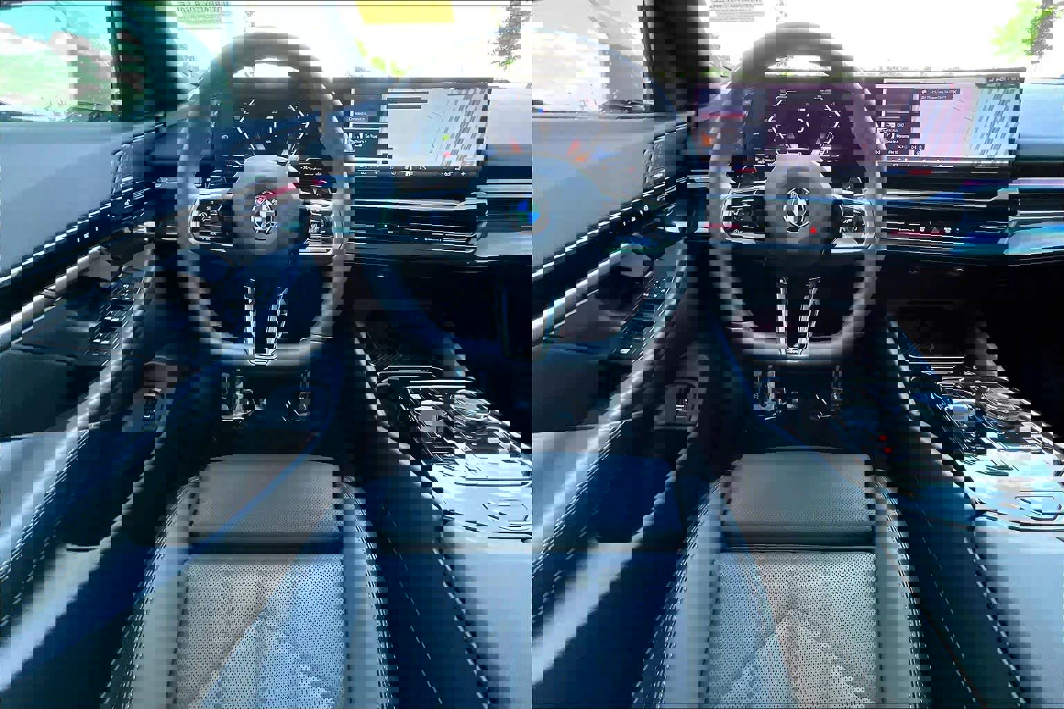 Used 2024 BMW 530i w/ M Sport Package image 6