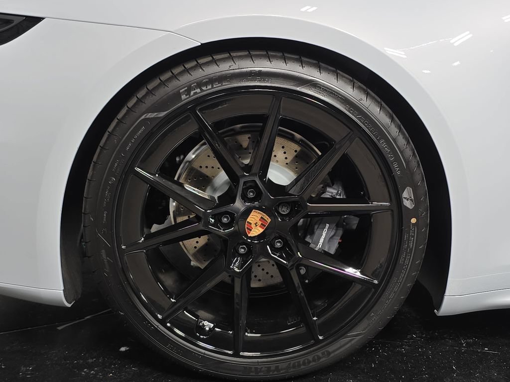 New 2026 Porsche 911 Carrera T RWD image 29
