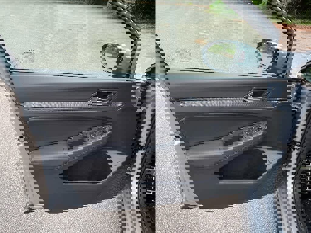 New 2025 Volkswagen GTI Autobahn image 14