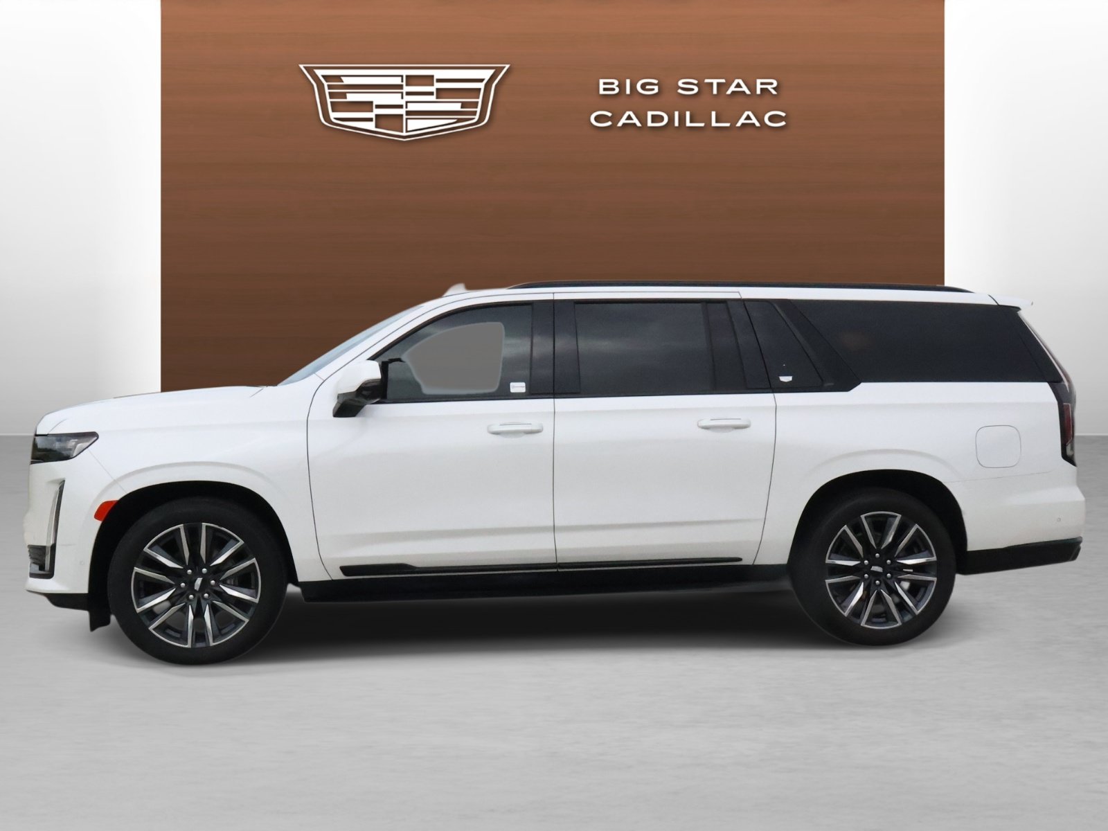 Used 2024 Cadillac Escalade ESV Sport w/ Touring Package AWD/4WD image 2