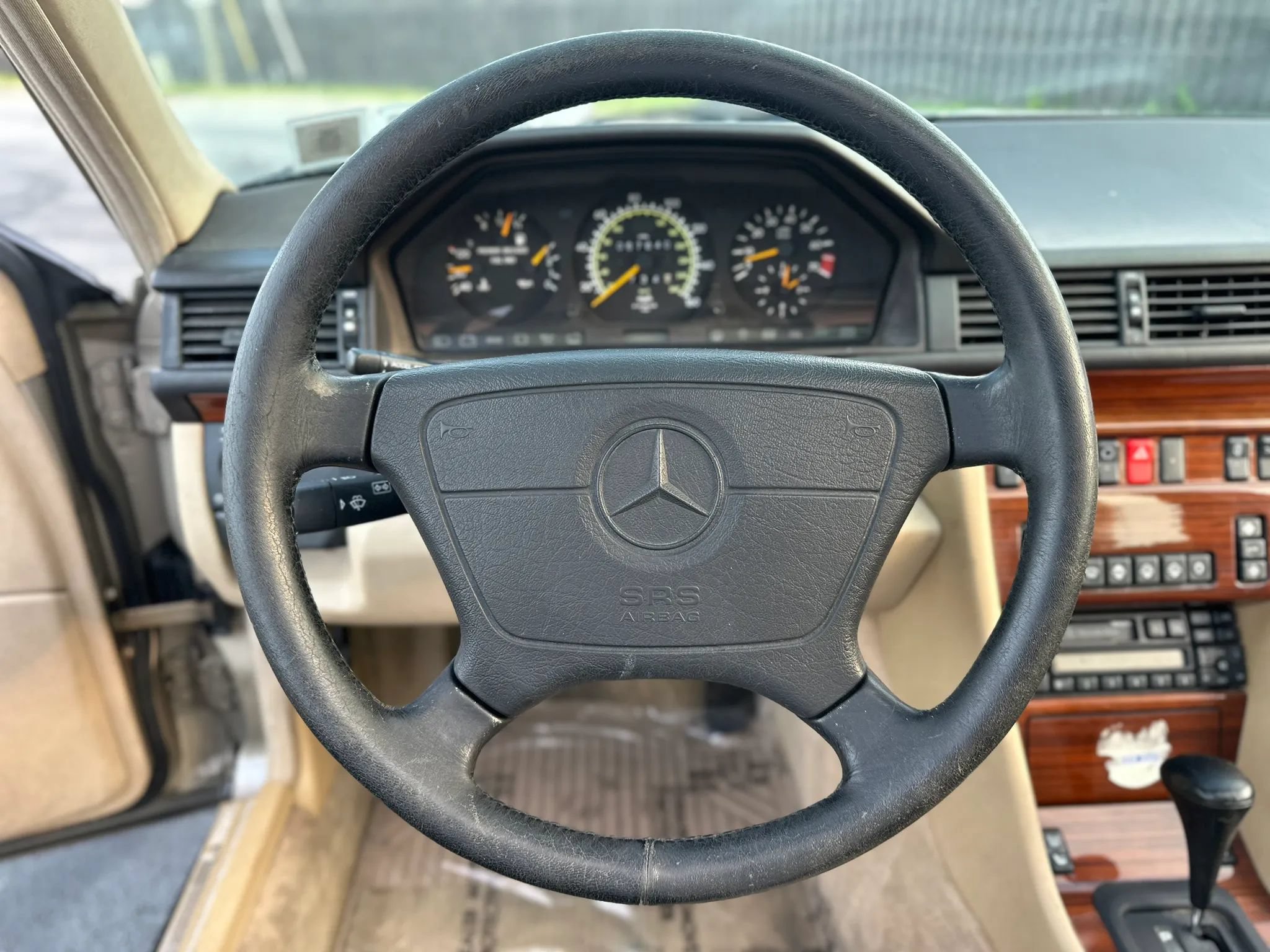 Used 1994 Mercedes-Benz E 320 Sedan image 25