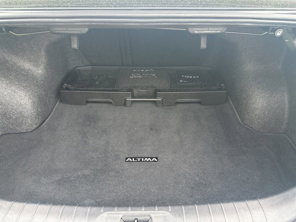 Used 2023 Nissan Altima 2.5 SR w/ SR Premium Package image 10