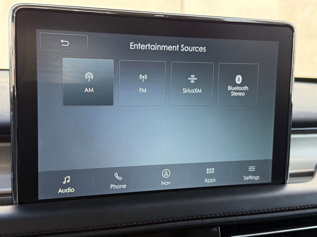 Used 2023 Lincoln Aviator 2WD w/ Premium Package image 10