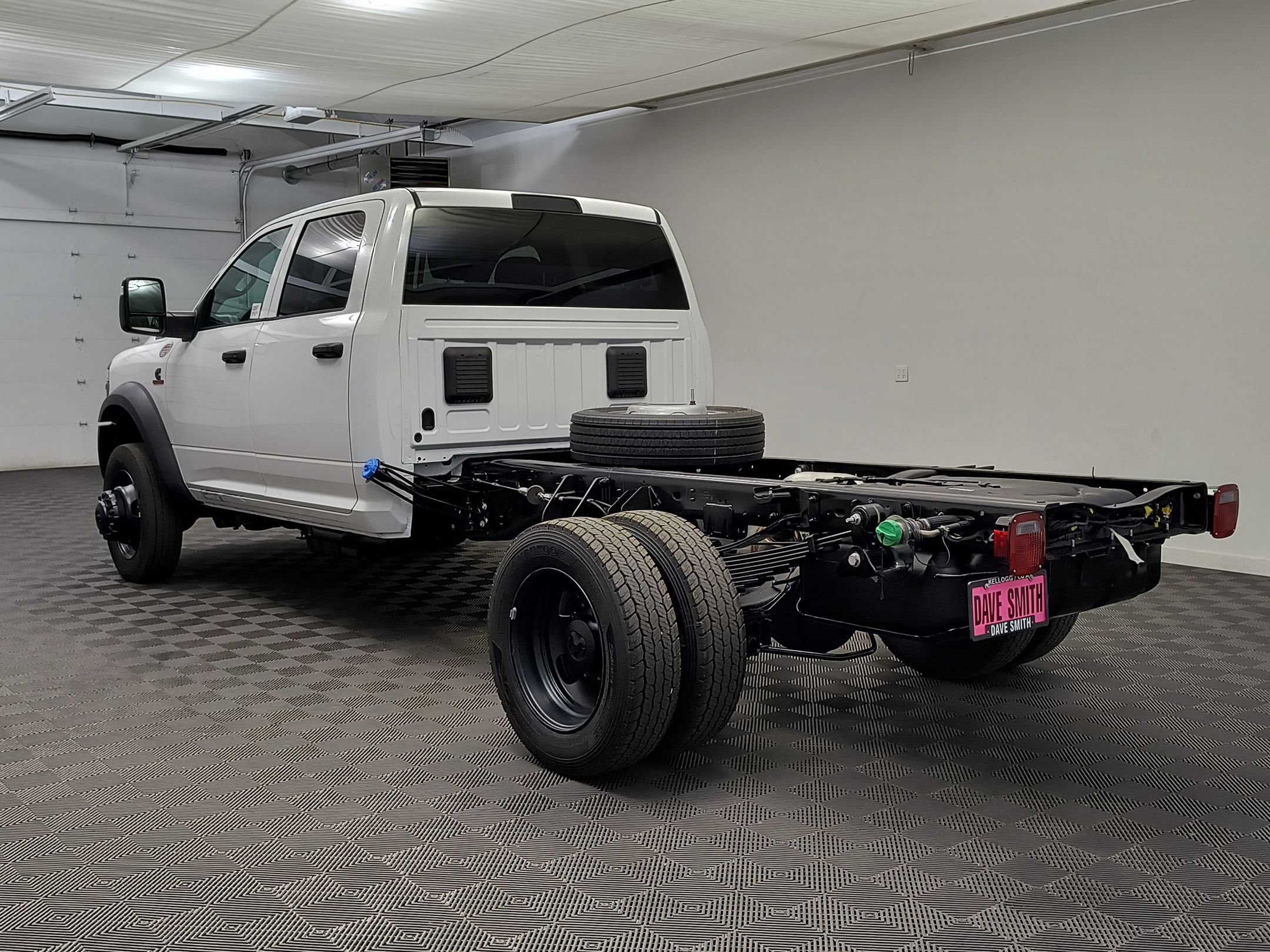 New 2027 RAM 4500 Tradesman AWD/4WD image 3