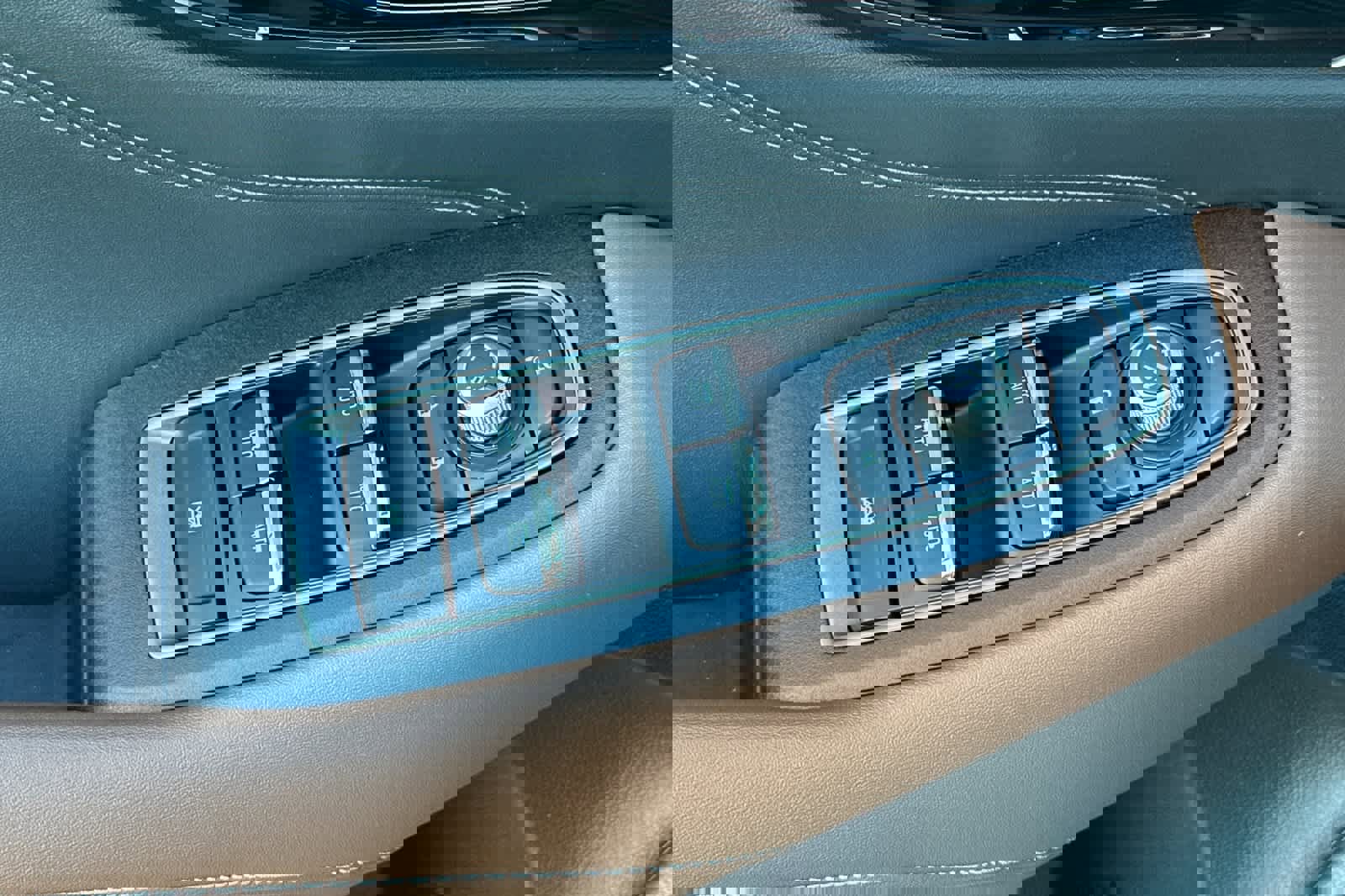 New 2025 Subaru Outback Touring image 11