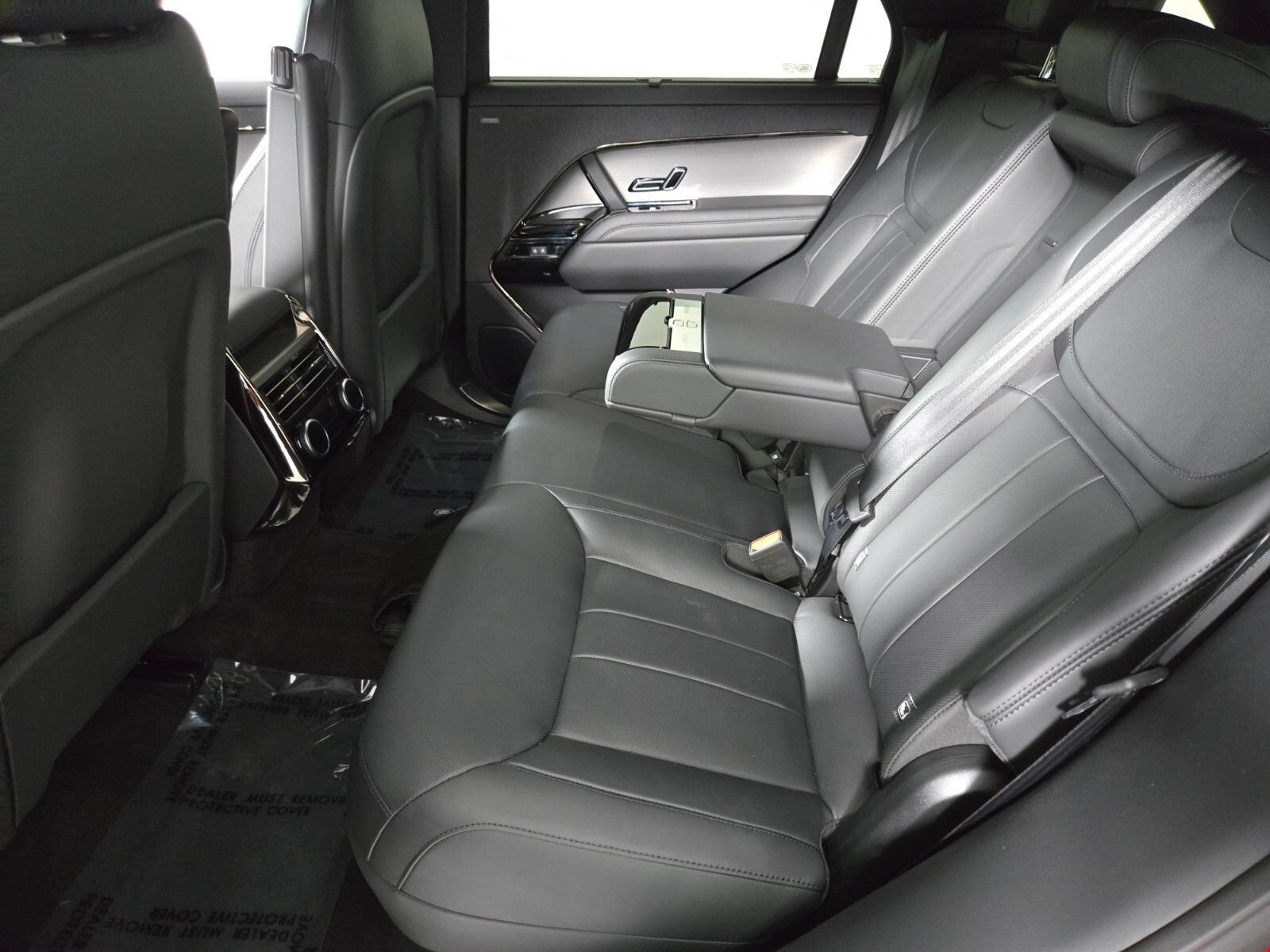 Used 2025 Land Rover Range Rover Sport Dynamic SE AWD/4WD image 5